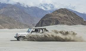 Sarfaranga Desert jeep racing -